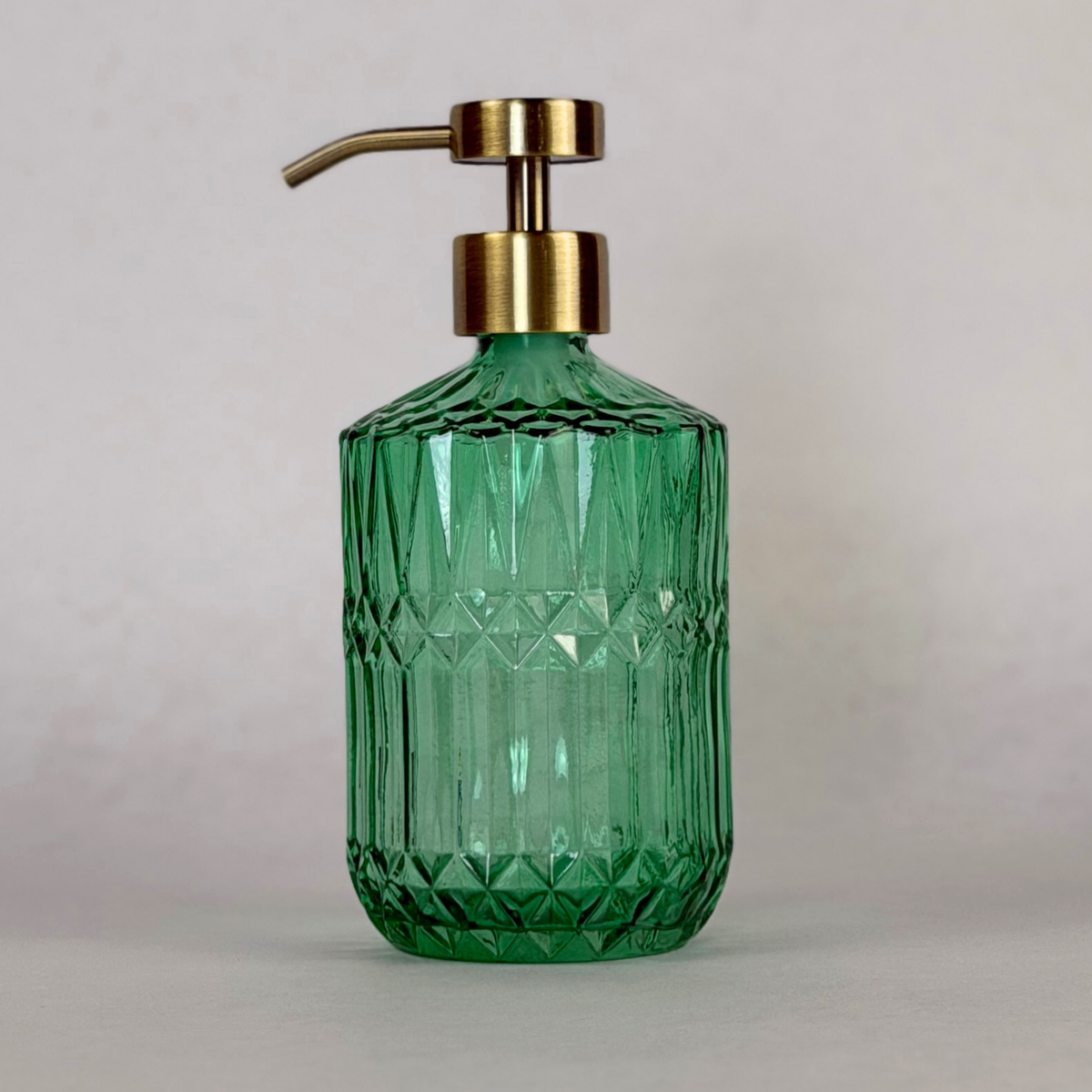 Savannah Glass Bottle Dispenser product detail