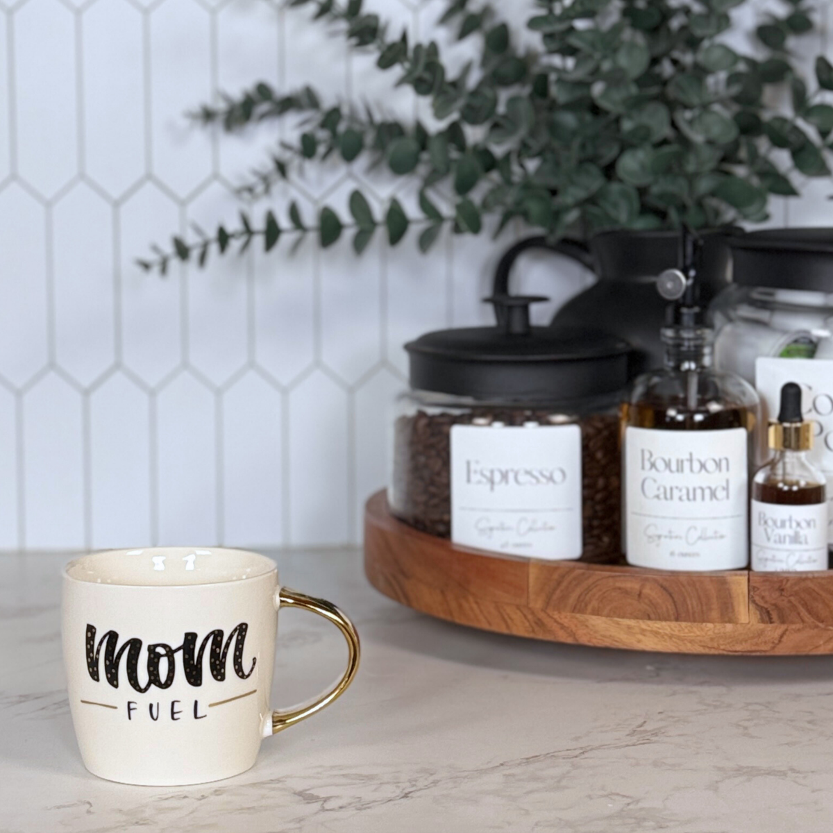 Gold Handle Coffee Mug - 14-ounce product detail
